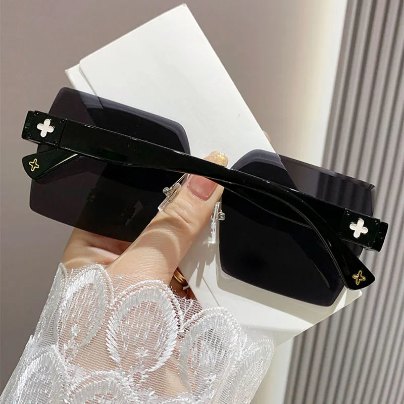 New UV400 Square Frameless Sunglasses Summer Women